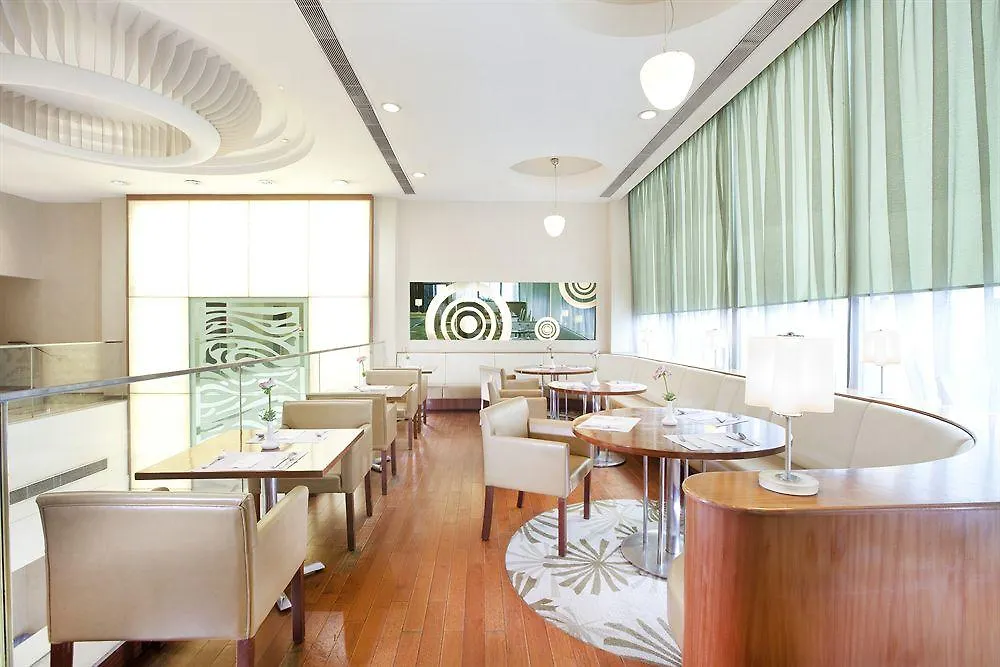 Silka West Kowloon Hotel 香港