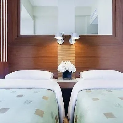 Silka West Kowloon Hotel 香港