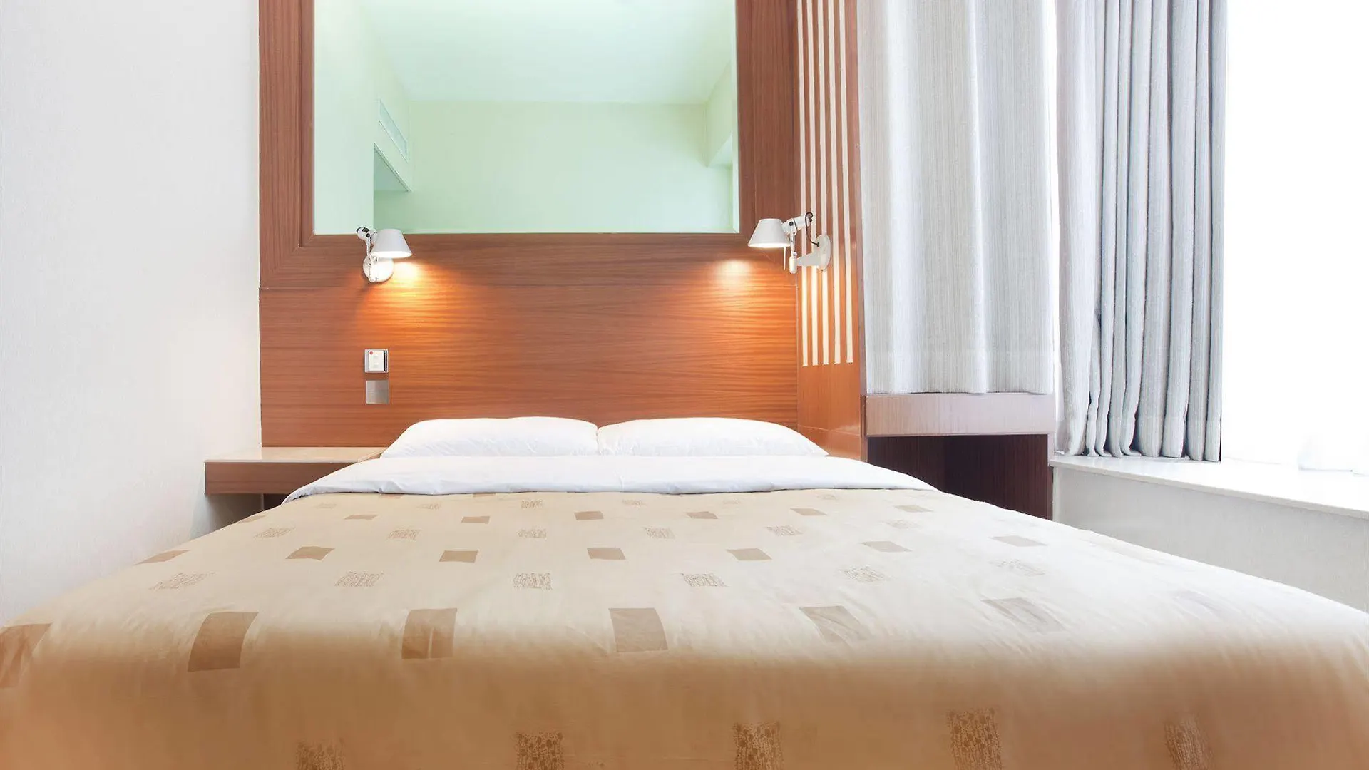 Silka West Kowloon Hotel 香港 3*,  中国