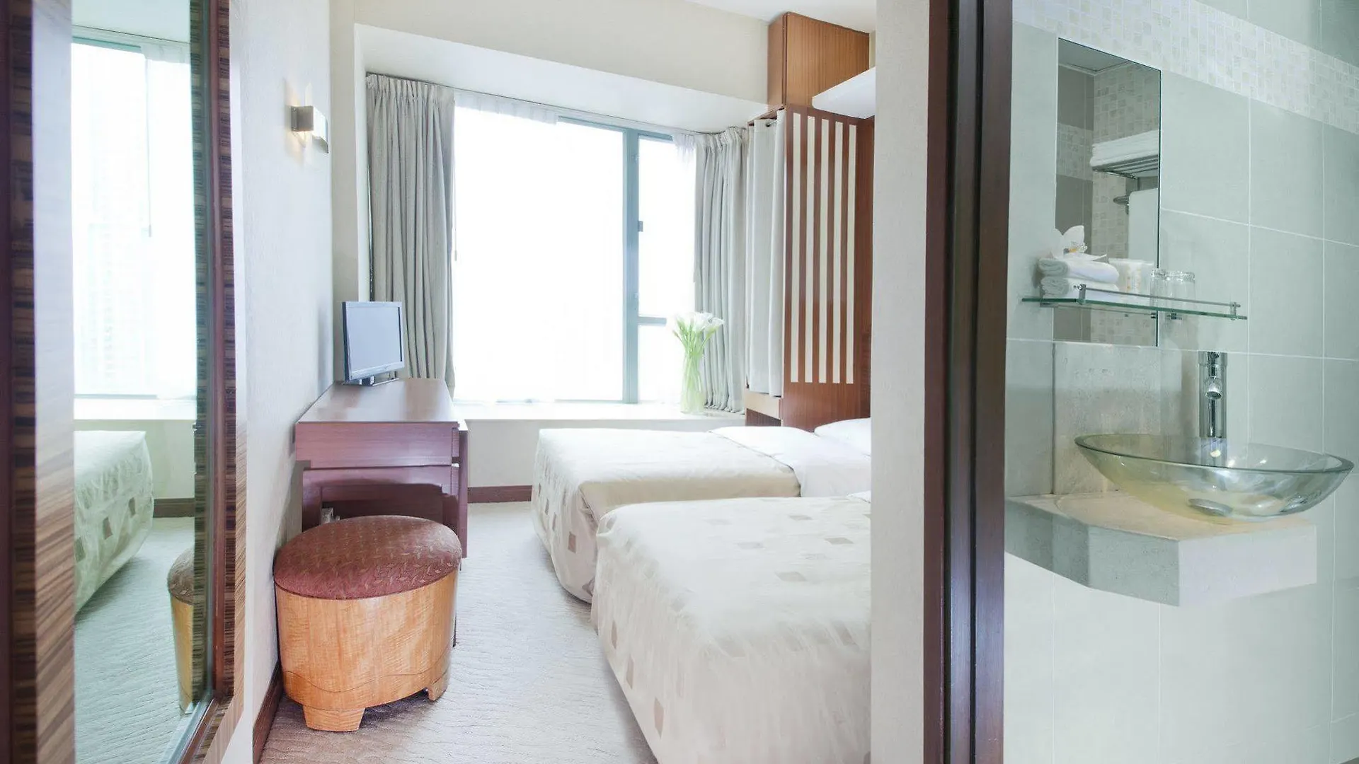Silka West Kowloon Hotel 香港 3*,  中国